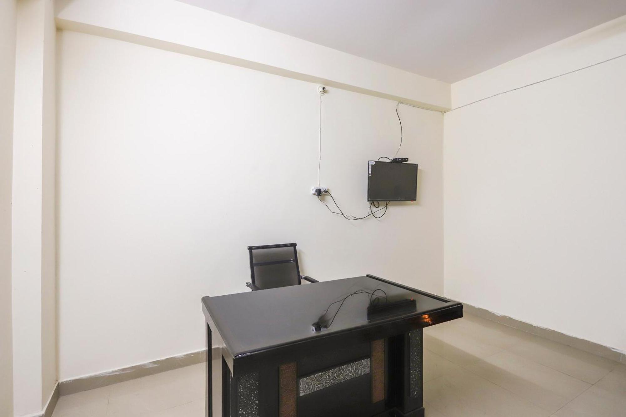 Hotel O Royal Residenc Indirapuram Exterior photo